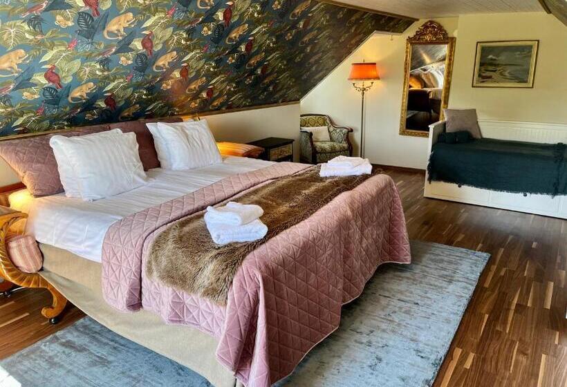 스탠다드 스튜디오 정원 전망, Sydkustens At Pillehill