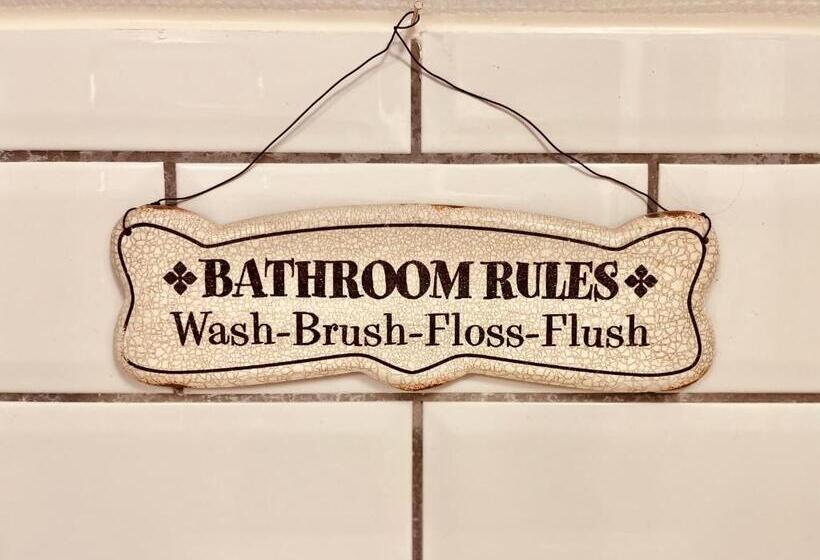 스탠다드 발코니 스튜디오, Sydkustens At Pillehill