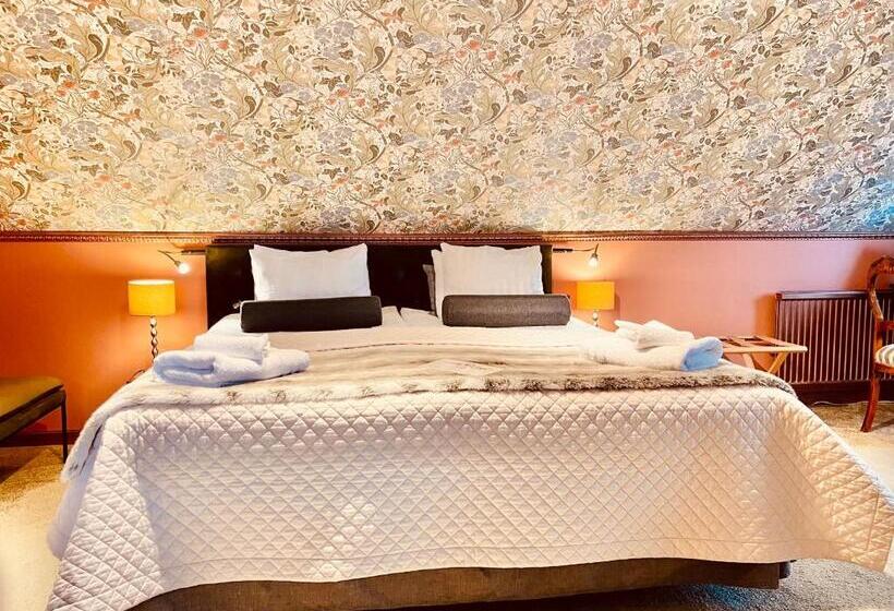 스탠다드 발코니 스튜디오, Sydkustens At Pillehill