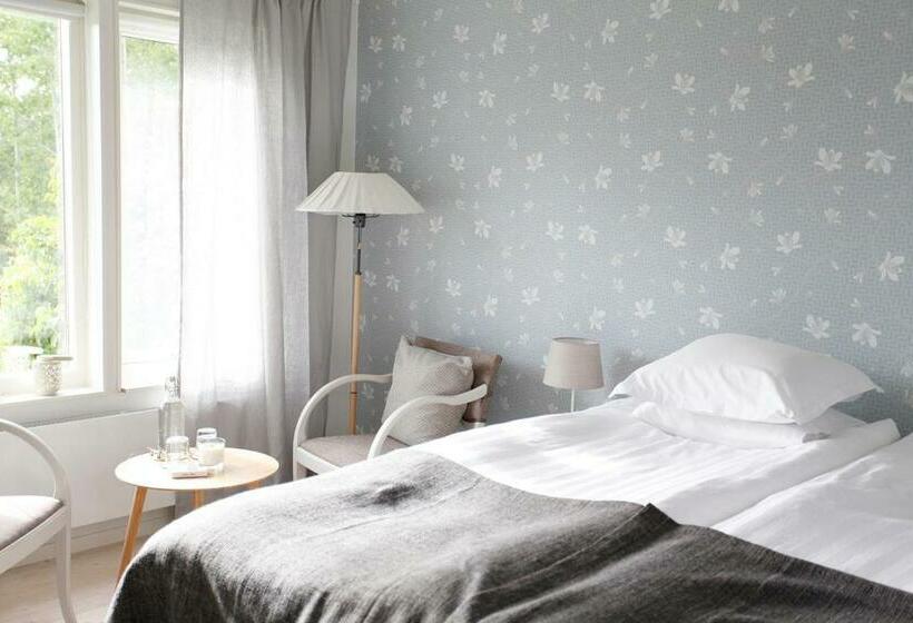 디럭스 룸, Tuna Orangeri