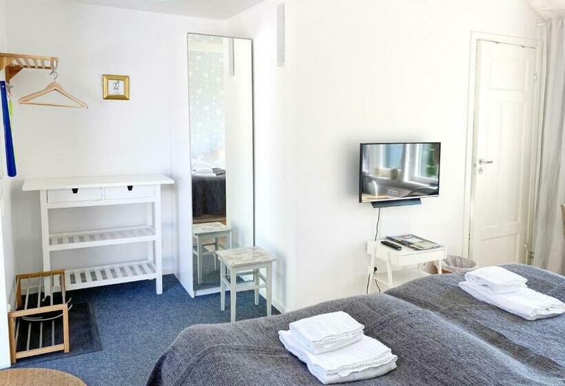 디럭스 룸, Tuna Orangeri