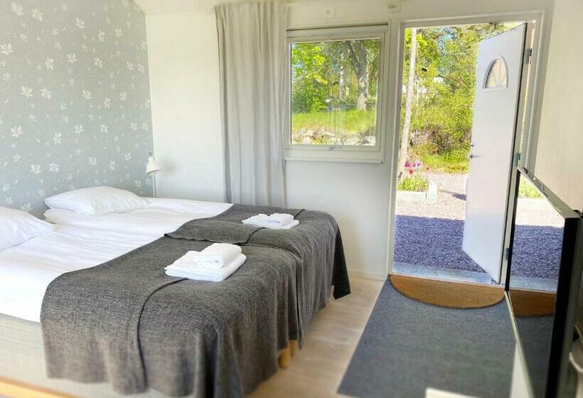 디럭스 룸, Tuna Orangeri