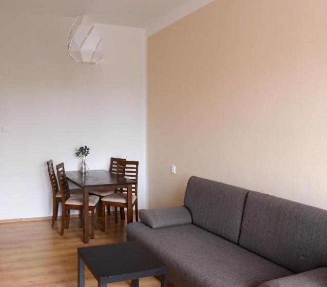 Полулюкс Вид на Горы, Andromeda