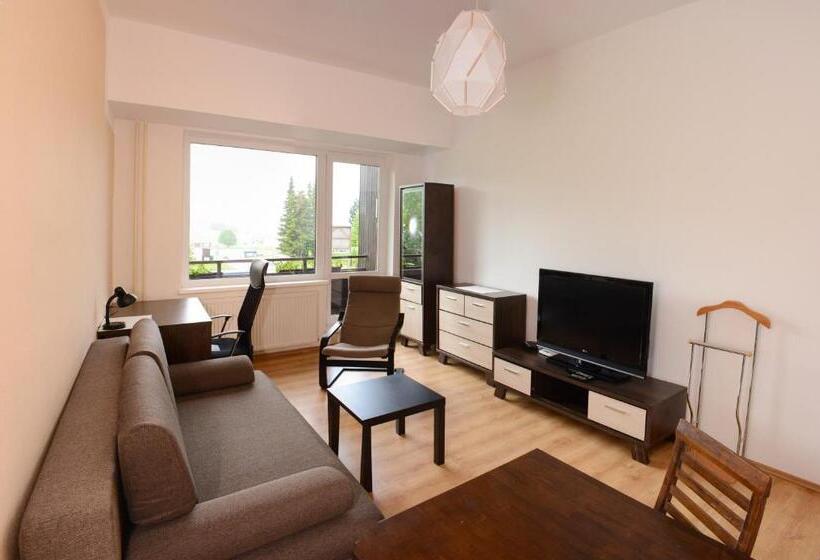 Полулюкс Вид на Горы, Andromeda