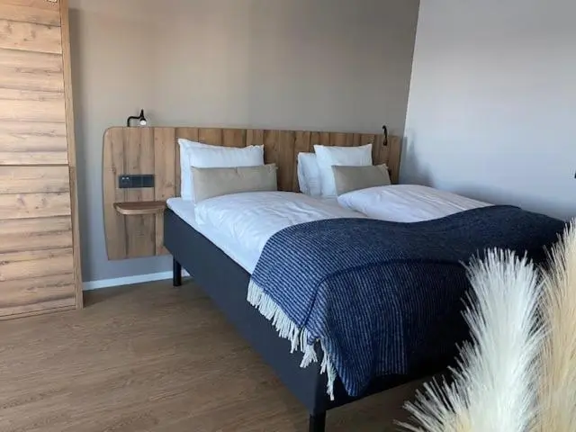 Perhehuone Merinäkymä, Badholmen Restaurang & Hotell