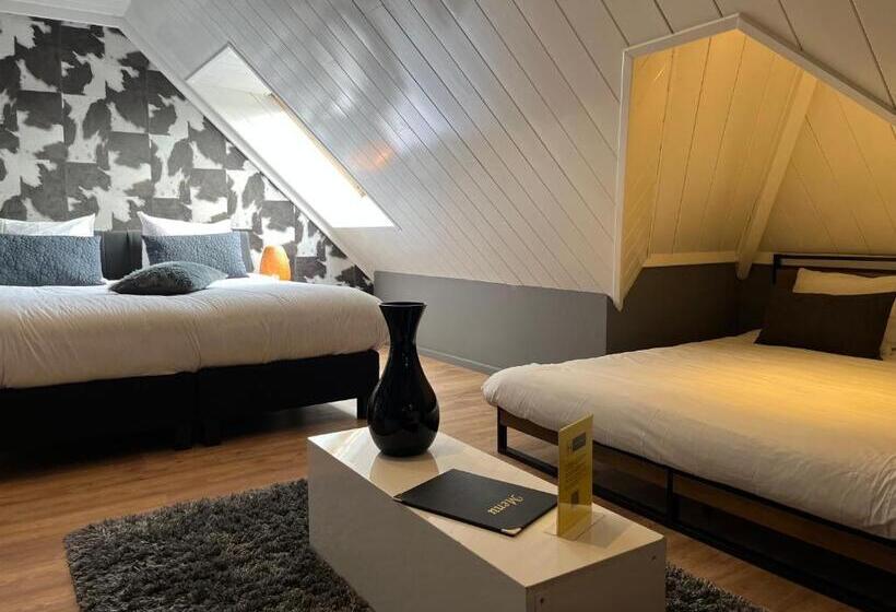 اتاق استاندارد چهارنفره با چشمانداز باغ, Buenos