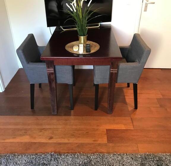 اتاق استاندارد چهارنفره با چشمانداز باغ, Buenos