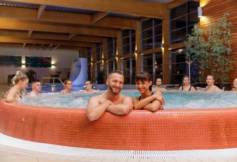 سوییت با استخر, Eglė Plus Medical Spa