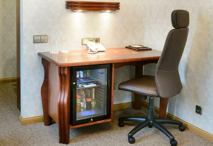 اتاق استاندارد, Georgi Hotell