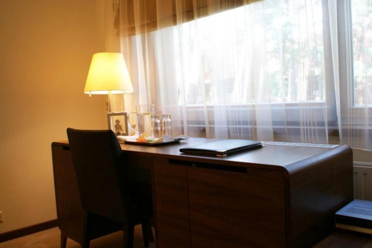 سوییت لوکس, Guest House Aštuoni