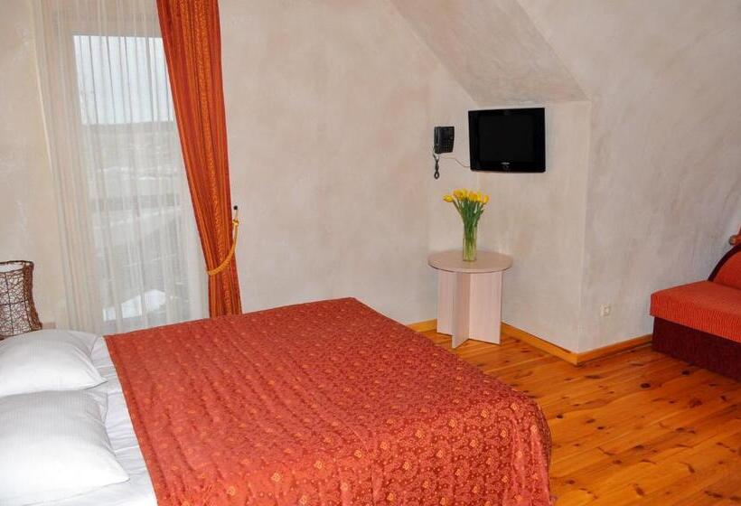 اتاق سوپریور, Pajūrio Sodyba