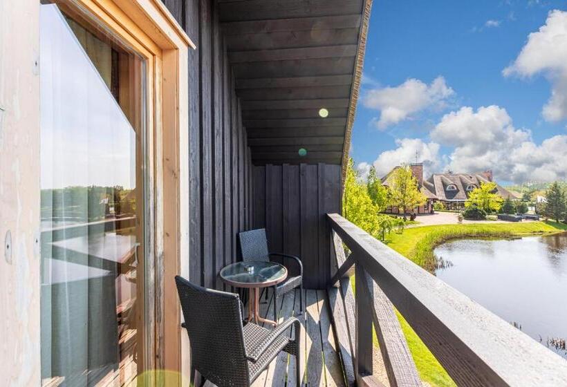 اتاق سوپریور, Pajūrio Sodyba