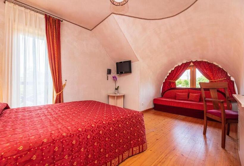 اتاق سوپریور, Pajūrio Sodyba