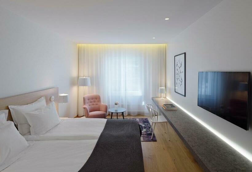 클래식 룸, Pm & Vanner