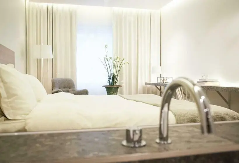 Executive-huone, Pm & Vanner