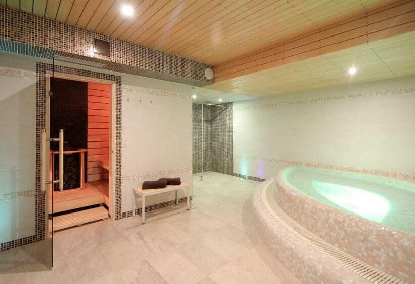 آپارتمان 1 خوابه, Pušynė