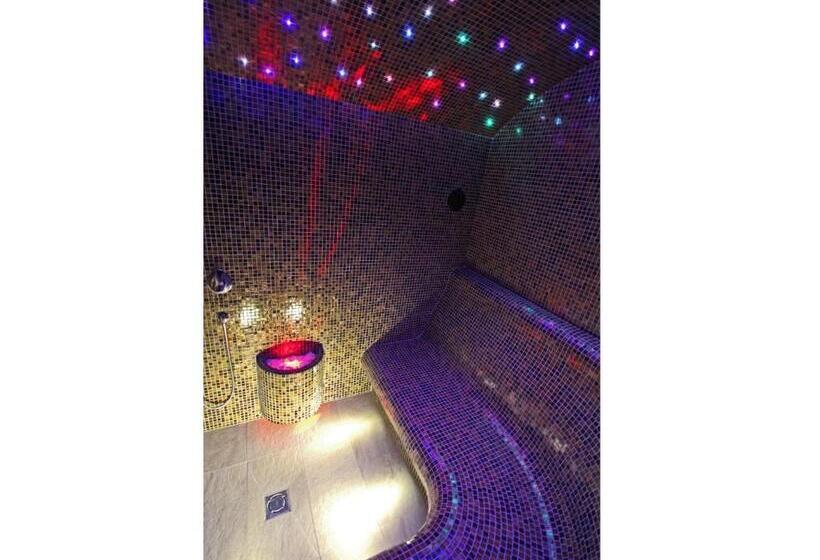 اتاق سوپریور, Pušynė