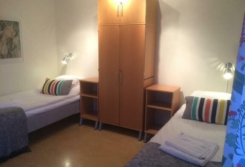 スタンダードルーム, Stf Malmfaltens Folkhogskola