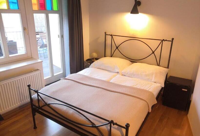 エコノミールーム, Boutique Hotel Templ