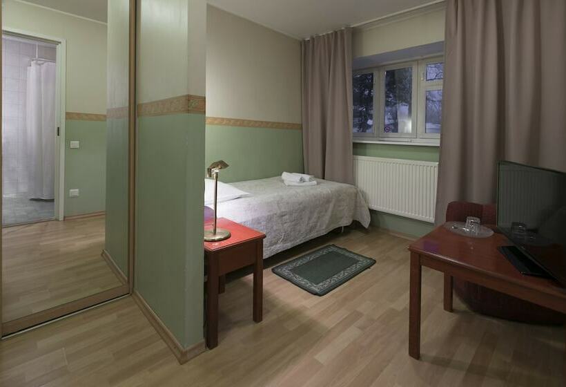 اتاق استاندارد یک نفره, Wasa Hotel & Health Center