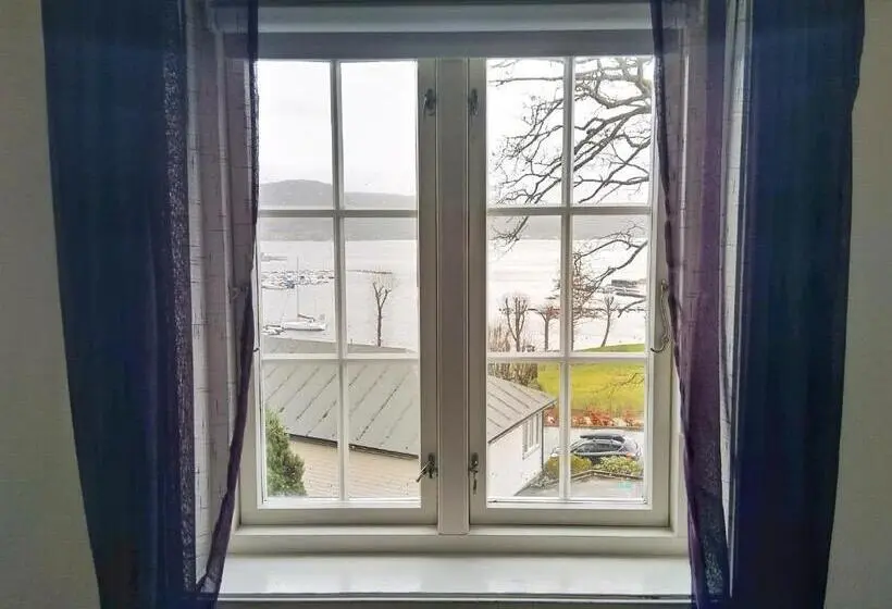 ファミリールーム, Verkshotellet Jørpeland
