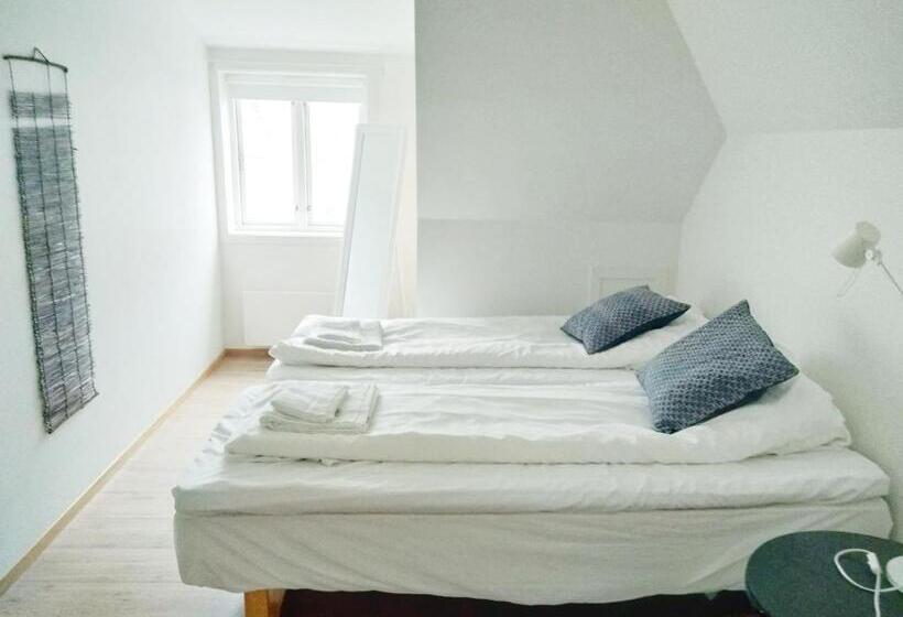 חדר משפחתי, Verkshotellet Jørpeland