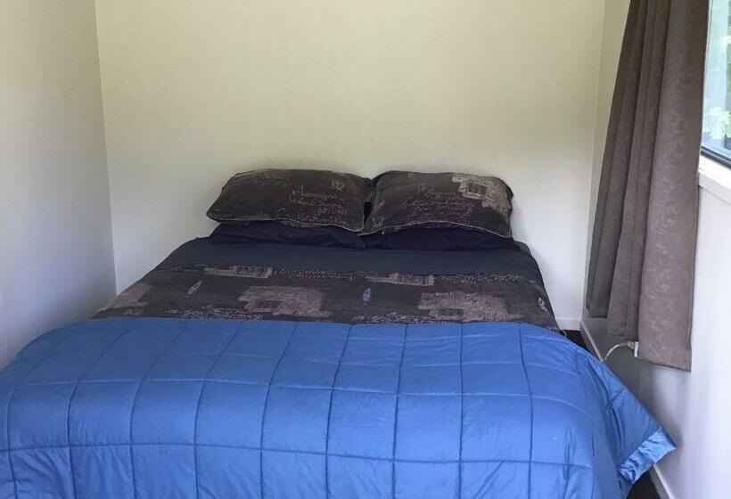 חדר אקונומי, Brunnerton Lodge And Backpackers