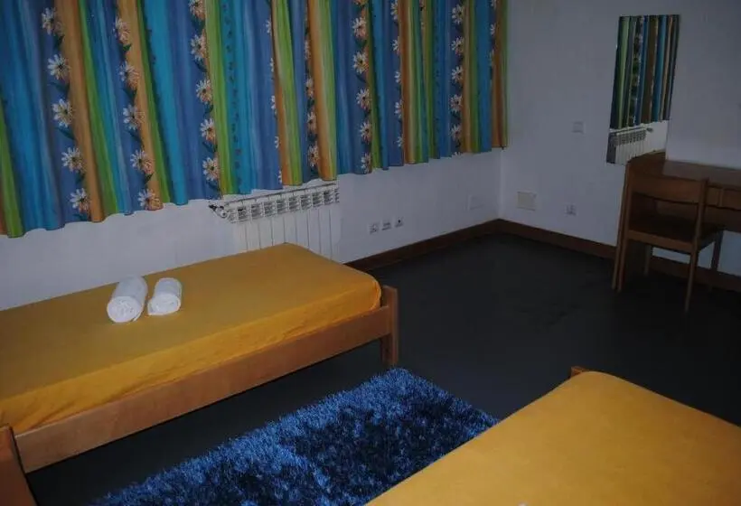 Standard-huone Jaettu Kylpyhuone, Hi Abrantes – Pousada De Juventude