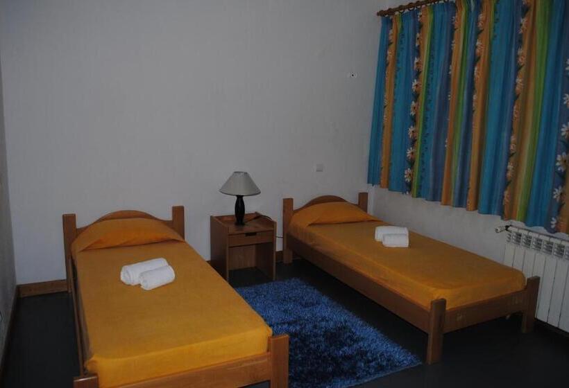 스탠다드 룸 공동 욕실, Hi Abrantes – Pousada De Juventude