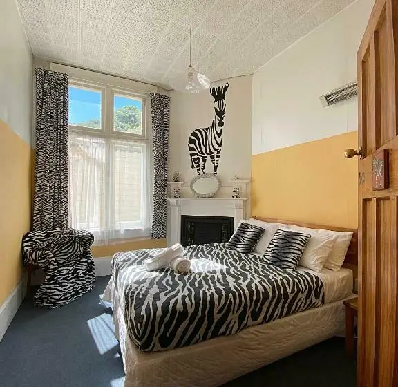 Standard-huone Jaettu Kylpyhuone, Noah's Ark Backpackers