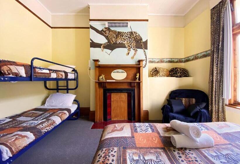 חדר משפחתי קלאסי, Noah's Ark Backpackers