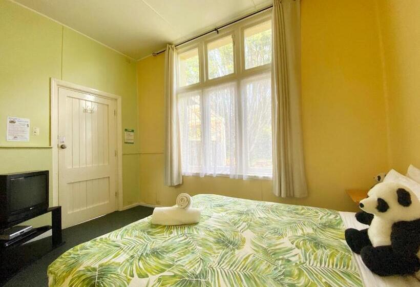 חדר סטנדרט נוף לגינה, Noah's Ark Backpackers