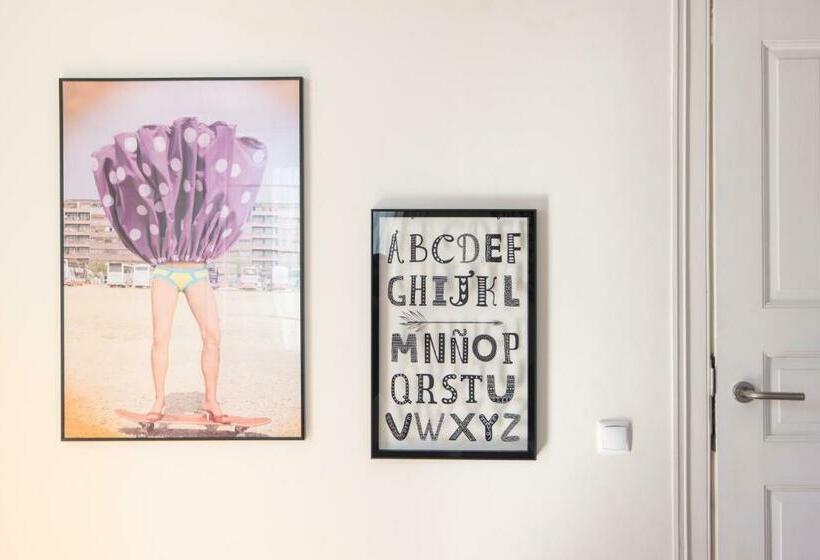 חדר דלוקס עם מרפסת נוף לים, The Salty Pelican Beach Retreat