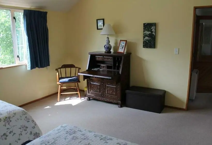 デラックスルーム, Aroha Riccarton Bed And Breakfast