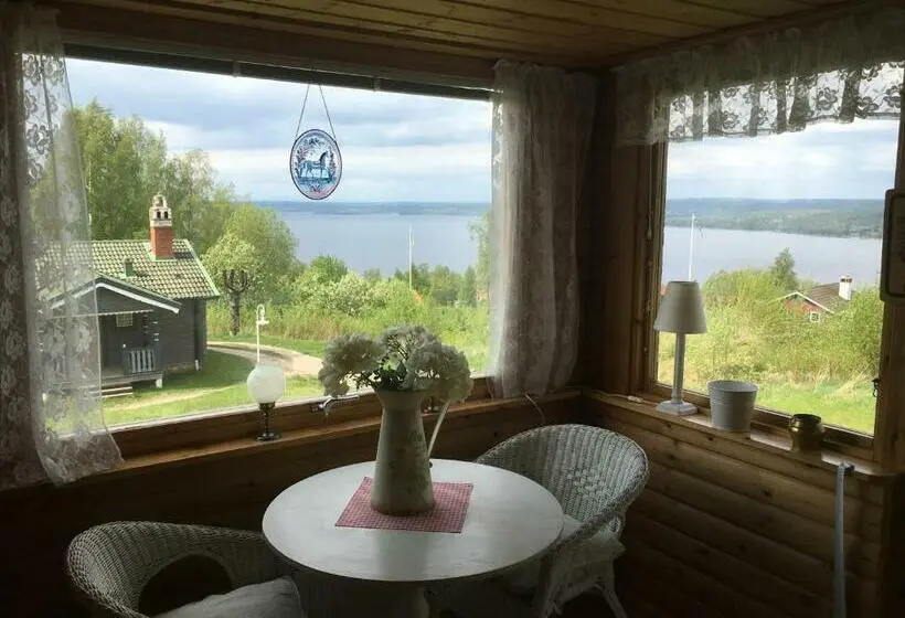 1 Yatak Odalı Ev, Augustas Bed & Breakfast