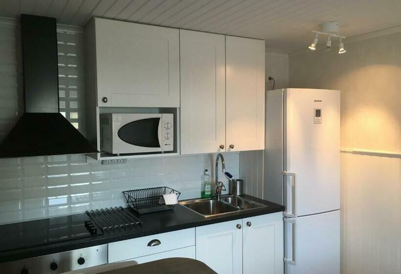 דירת שני חדרים, Augustas Bed & Breakfast