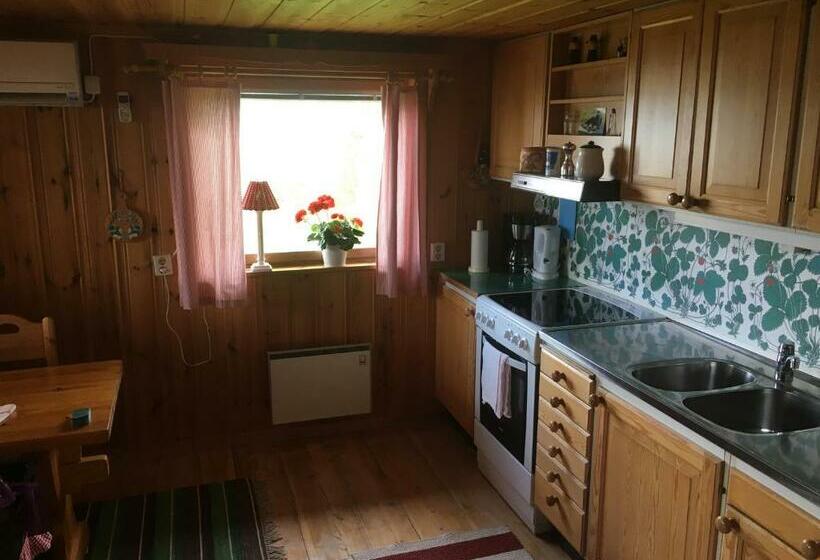 Дом 1 Спальня, Augustas Bed & Breakfast