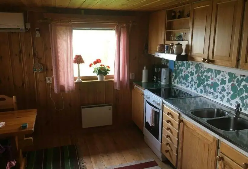 1 Yatak Odalı Ev, Augustas Bed & Breakfast