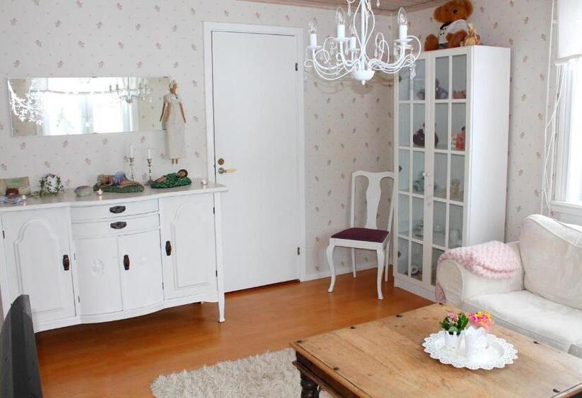 スタンダードシングルルーム, Höhällets Lantliga Rum