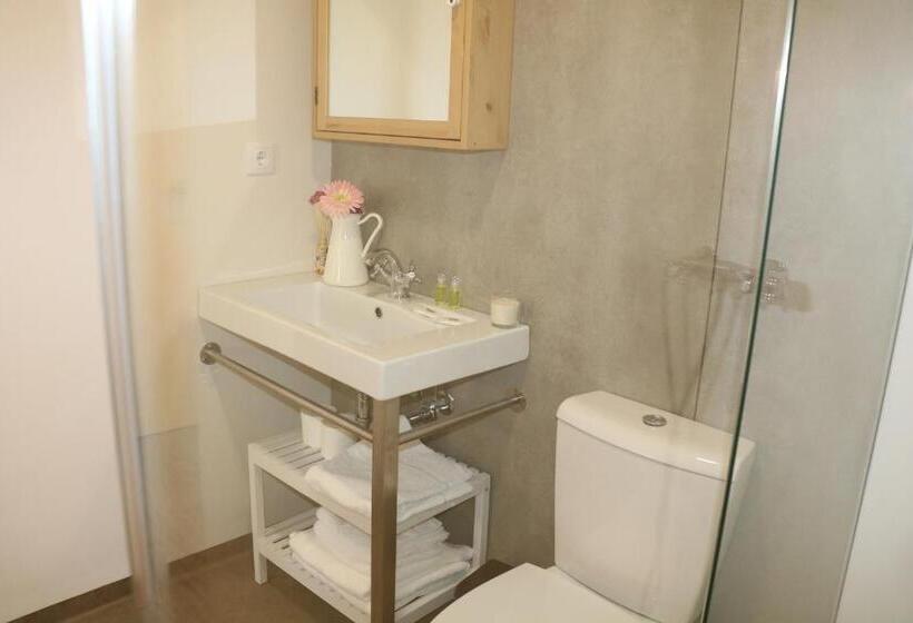 דירת חדר בקומת קרקע, Quinta Da Fontinha