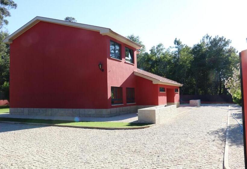 דירת חדר בקומת קרקע, Quinta Da Fontinha