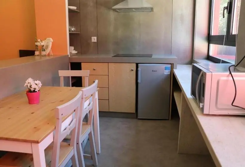 ３ベッドルームアパートメント, Quinta Da Fontinha