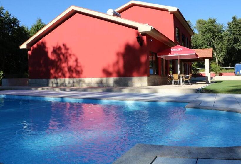 דירת שלושה חדרים, Quinta Da Fontinha