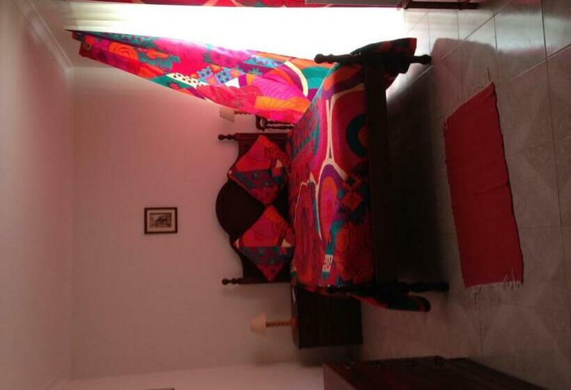 اتاق استاندارد با بالکن, Residencia Salva Vidas