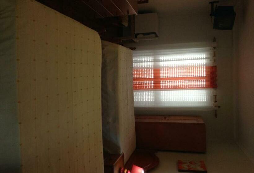 اتاق خانوادگی, Residencia Salva Vidas