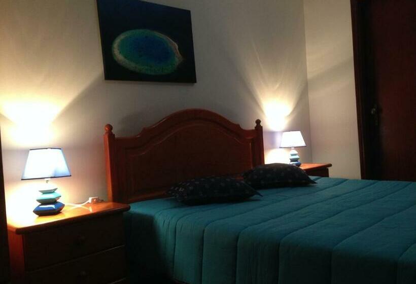 اتاق استاندارد با بالکن, Residencia Salva Vidas