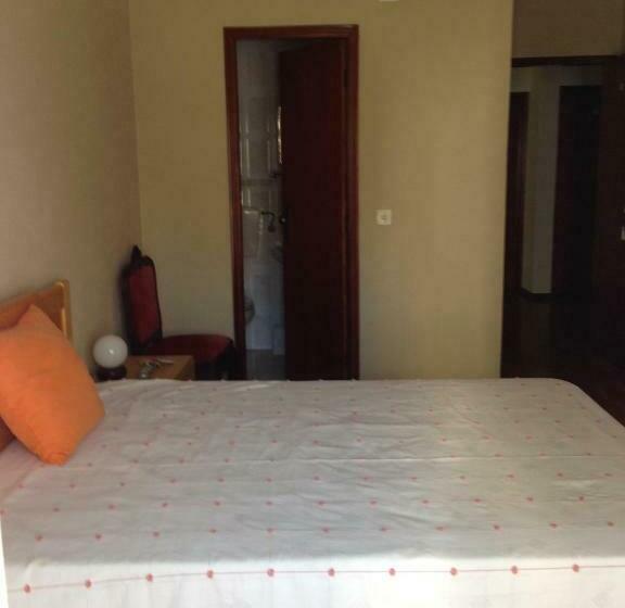 اتاق استاندارد با بالکن, Residencia Salva Vidas