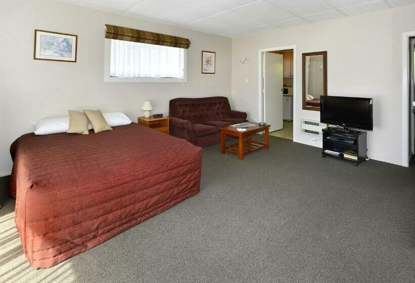 带大床的标准间, Classique Lodge Motel