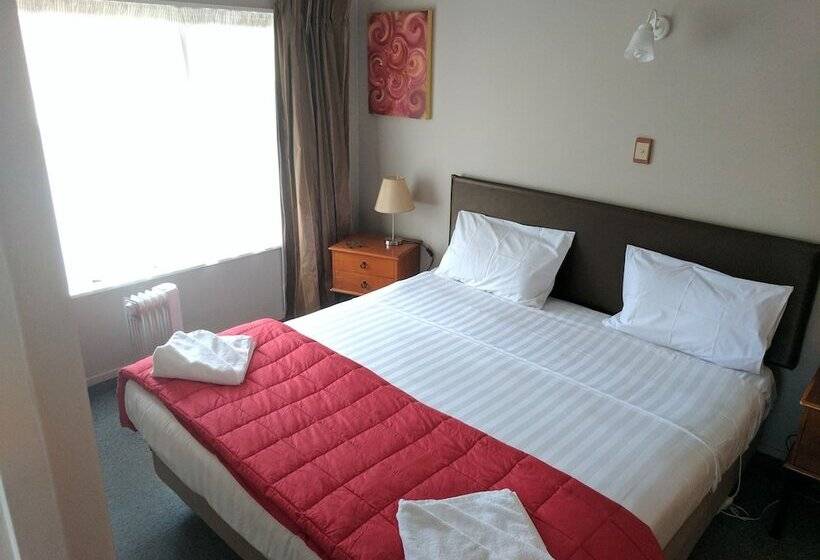شقة غرفة واحدة, Classique Lodge Motel