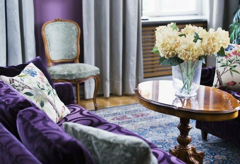 스탠다드 룸, Bofors